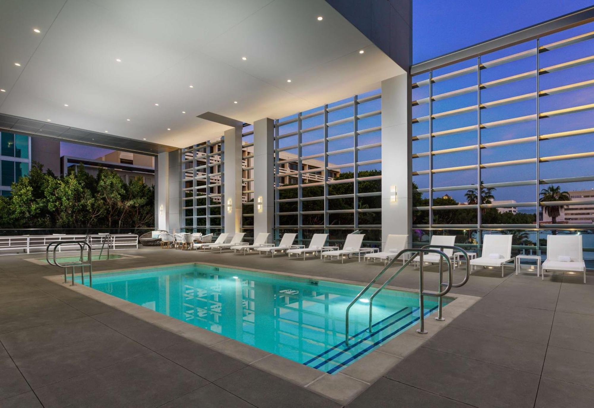Hampton Inn & Suites Santa Monica Los Angeles Exterior foto